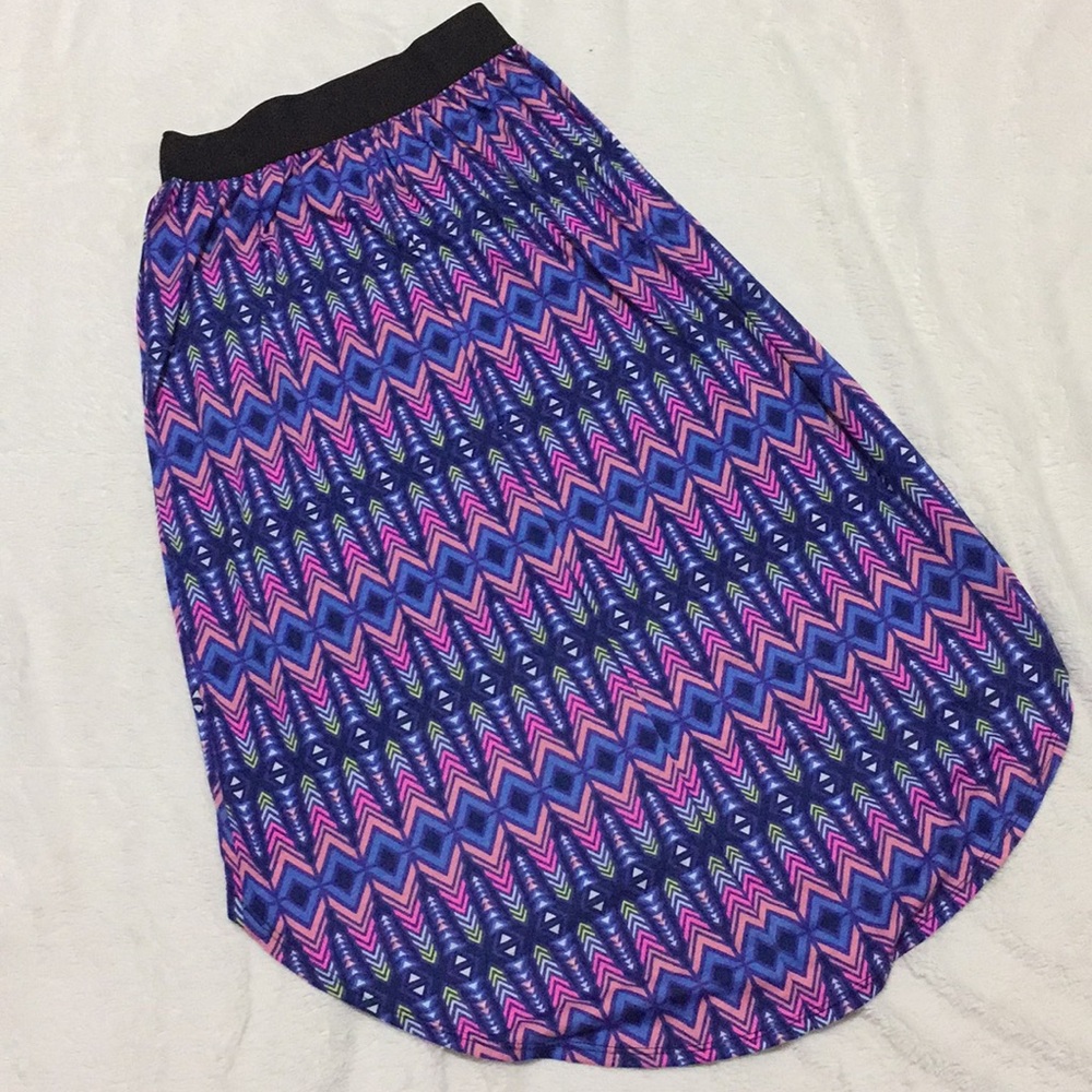 Multicolor Patterned High Low Boho Skirt - Picture 2 of 8